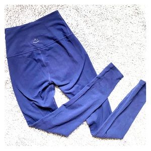 Small Navy Blue Beyond Yoga leggings